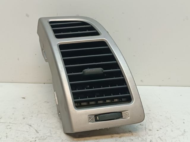 bontott HYUNDAI i20 Bal Szellőző