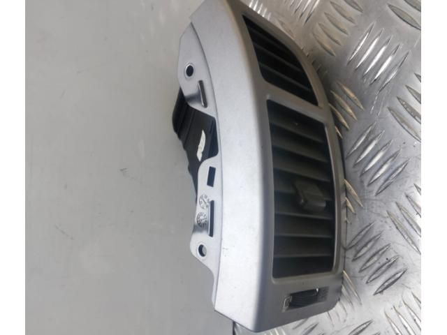 bontott HYUNDAI i20 Bal Szellőző