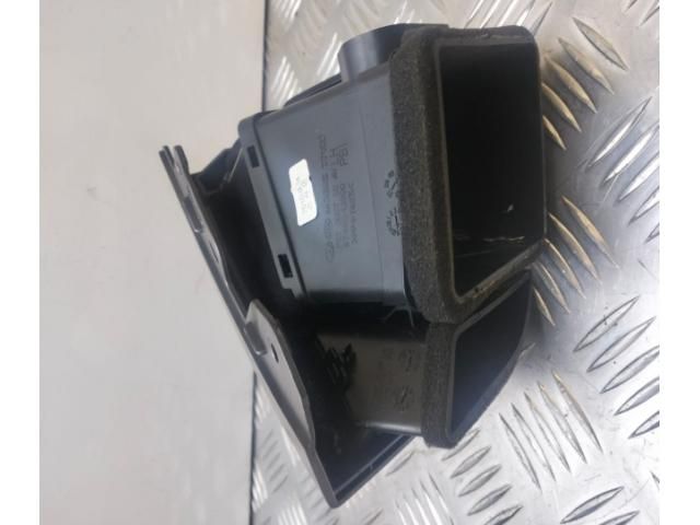 bontott HYUNDAI i20 Bal Szellőző