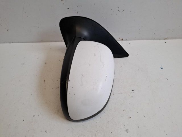 bontott HYUNDAI i20 Bal Visszapillantó Tükör (Mechanikus)