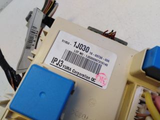 bontott HYUNDAI i20 Biztosítéktábla Utastér