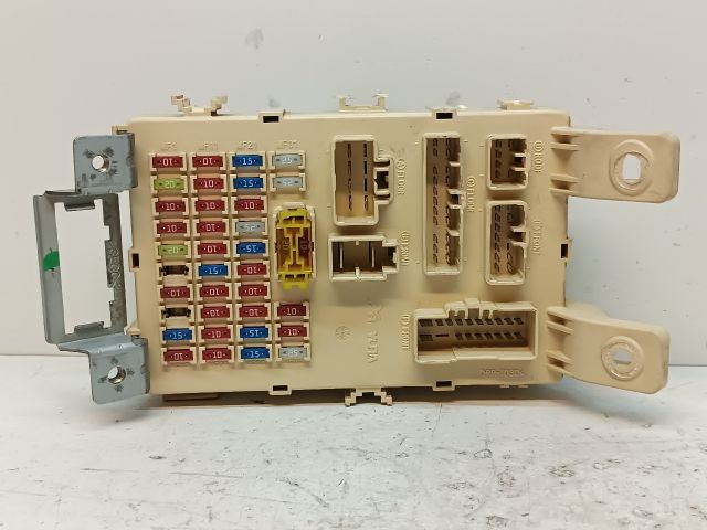 bontott HYUNDAI i20 Biztosítéktábla Utastér