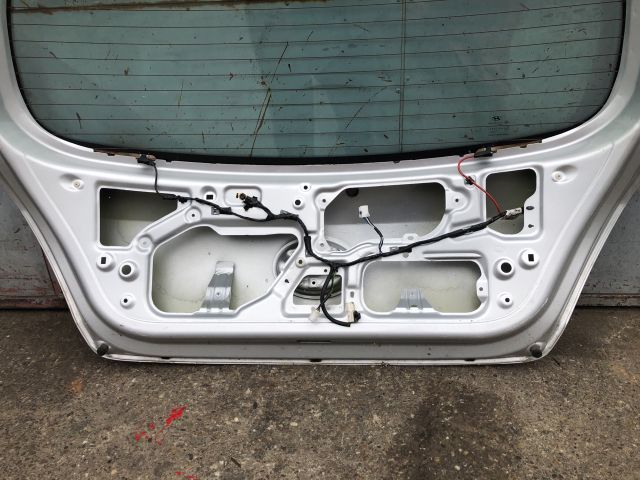 bontott HYUNDAI i20 Csomagtérajtó (Részeivel)