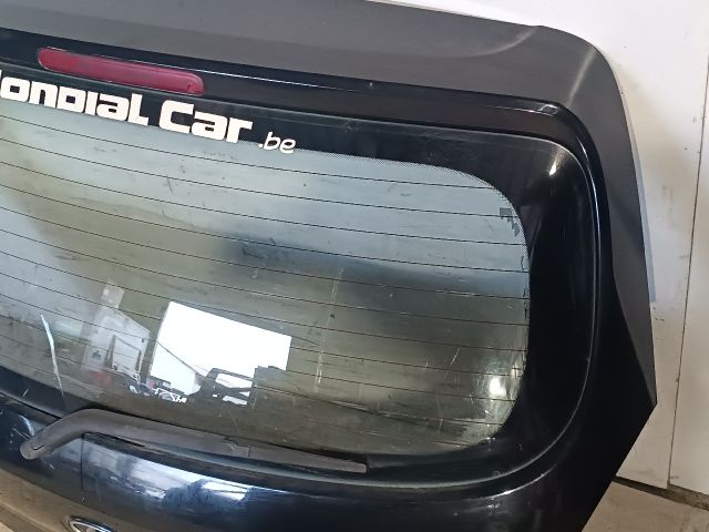 bontott HYUNDAI i20 Csomagtérajtó (Részeivel)