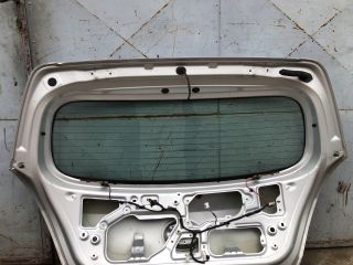 bontott HYUNDAI i20 Csomagtérajtó (Részeivel)