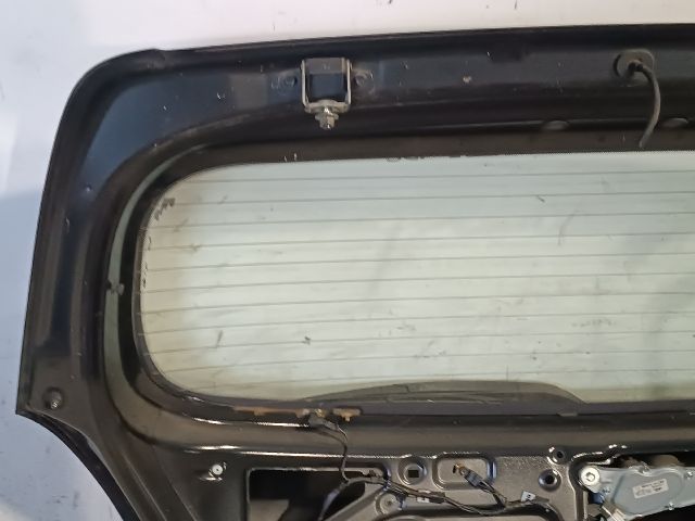 bontott HYUNDAI i20 Csomagtérajtó (Részeivel)