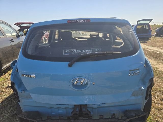 bontott HYUNDAI i20 Csomagtérajtó (Üres lemez)