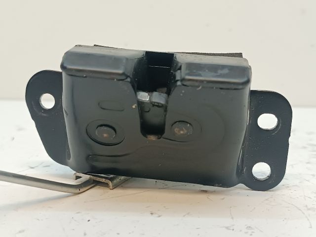 bontott HYUNDAI i20 Csomagtérajtó Zárszerkezet