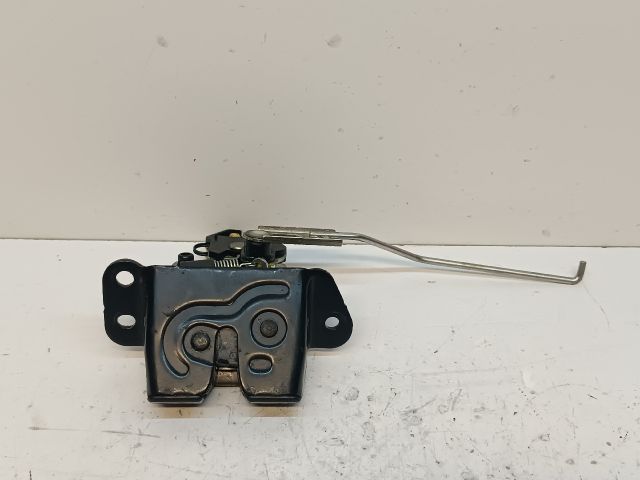 bontott HYUNDAI i20 Csomagtérajtó Zárszerkezet