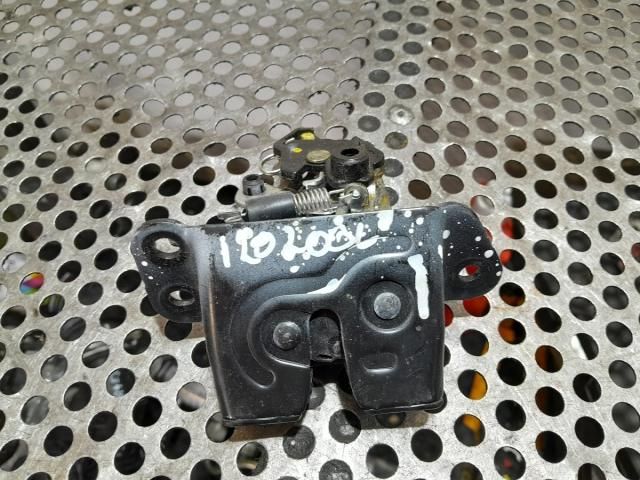 bontott HYUNDAI i20 Csomagtérajtó Zárszerkezet