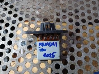 bontott HYUNDAI i20 Előtét Ellenállás Fűtőmotor