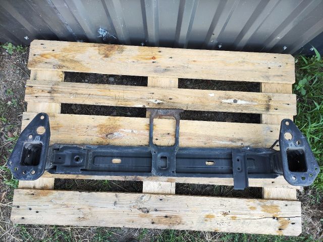 bontott HYUNDAI i20 Első Lökhárító Merevítő (Fém)