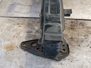 bontott HYUNDAI i20 Első Lökhárító Merevítő (Fém)