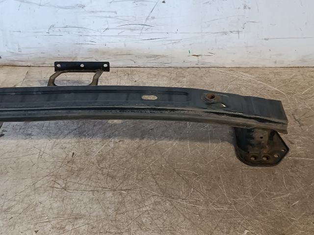 bontott HYUNDAI i20 Első Lökhárító Merevítő (Fém)