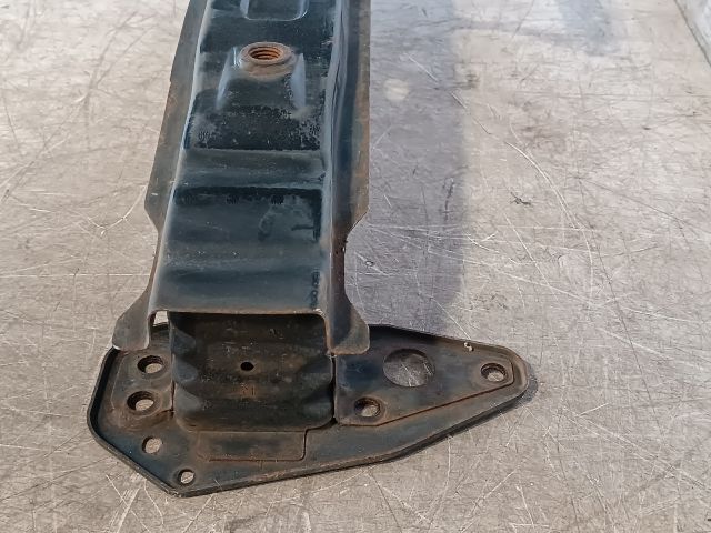 bontott HYUNDAI i20 Első Lökhárító Merevítő (Fém)