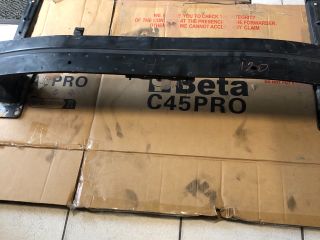 bontott HYUNDAI i20 Első Lökhárító Merevítő (Fém)