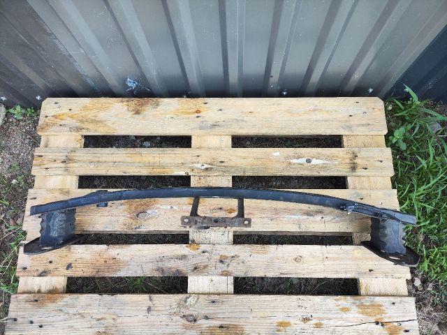 bontott HYUNDAI i20 Első Lökhárító Merevítő (Fém)