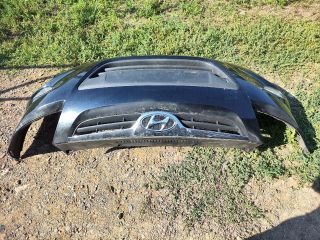 bontott HYUNDAI i20 Első Lökhárító (Részeivel)
