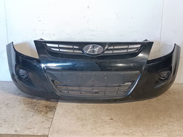 bontott HYUNDAI i20 Első Lökhárító (Részeivel)