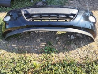 bontott HYUNDAI i20 Első Lökhárító (Részeivel)