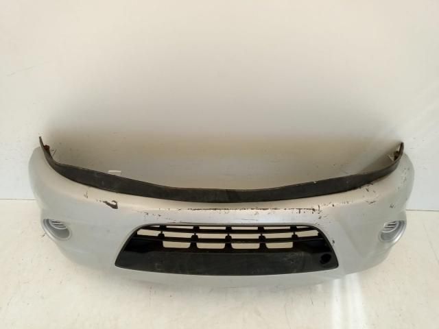 bontott HYUNDAI i20 Első Lökhárító (Üresen)