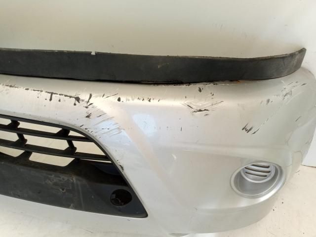 bontott HYUNDAI i20 Első Lökhárító (Üresen)