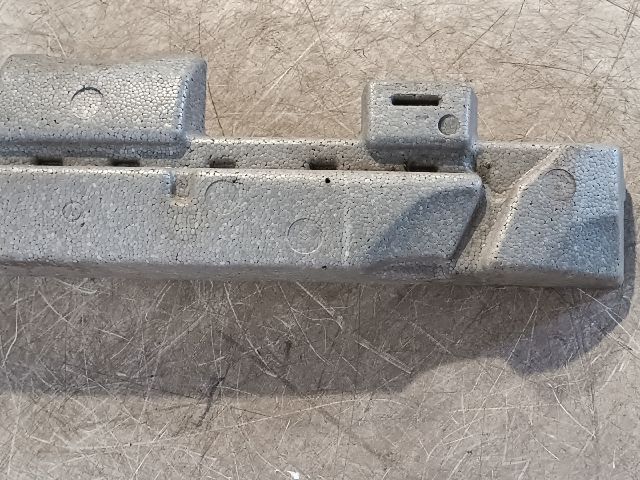 bontott HYUNDAI i20 Első Lökhárító Ütközés Elnyelő Hab