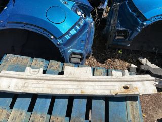 bontott HYUNDAI i20 Első Lökhárító Ütközés Elnyelő Hab