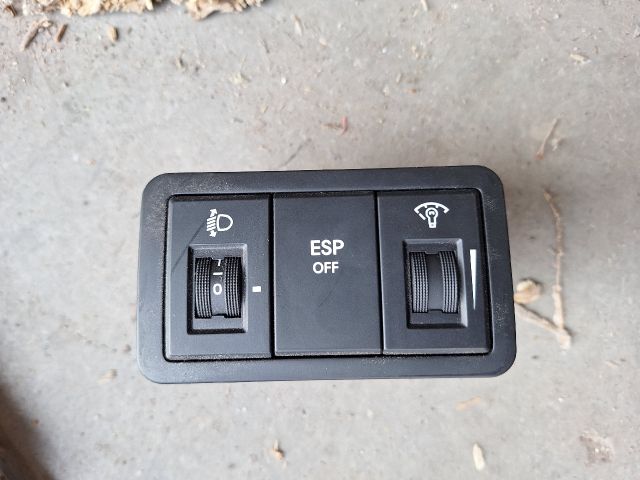 bontott HYUNDAI i20 ESP Kapcsoló