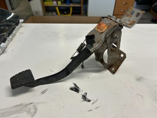 bontott HYUNDAI i20 Fékpedál