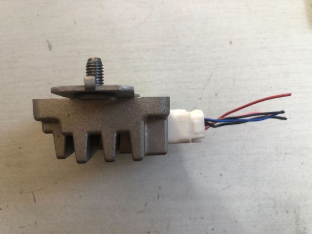 bontott HYUNDAI i20 Fényszóró Elektronika