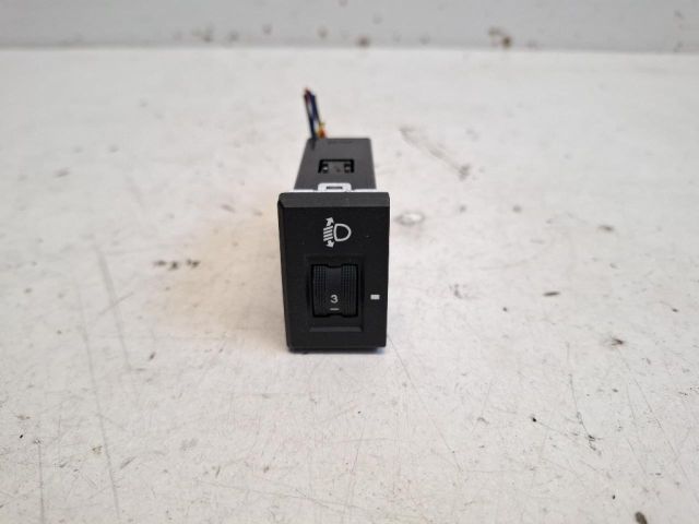 bontott HYUNDAI i20 Fényszórómagasság Állító Kapcsoló