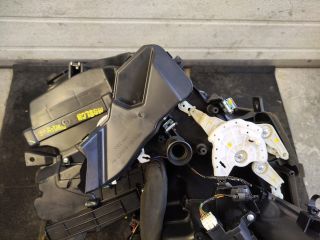 bontott HYUNDAI i20 Fűtés Box