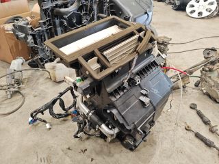 bontott HYUNDAI i20 Fűtés Box