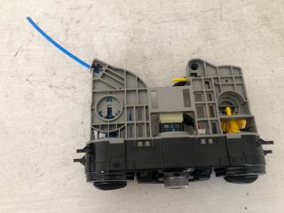 bontott HYUNDAI i20 Fűtéskapcsoló (manuális klímás)