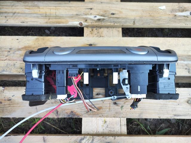 bontott HYUNDAI i20 Fűtéskapcsoló (manuális klímás)