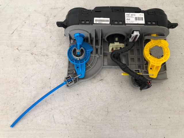 bontott HYUNDAI i20 Fűtéskapcsoló (manuális klímás)