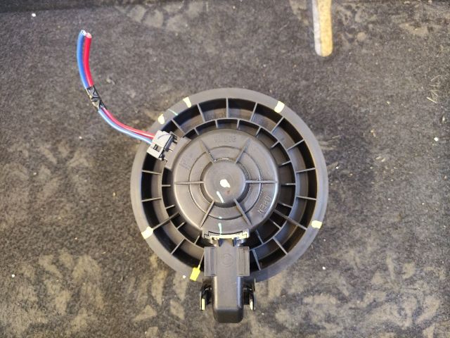 bontott HYUNDAI i20 Fűtőmotor (Klímás)