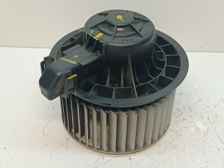 bontott HYUNDAI i20 Fűtőmotor (Nem klímás)