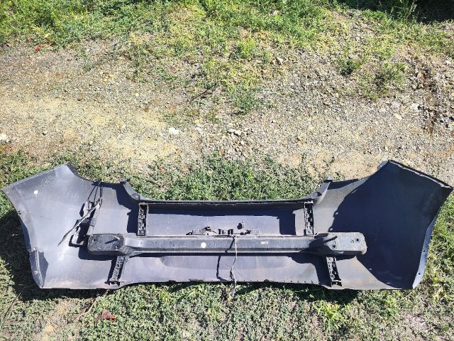 bontott HYUNDAI i20 Hátsó Lökhárító (Részeivel)