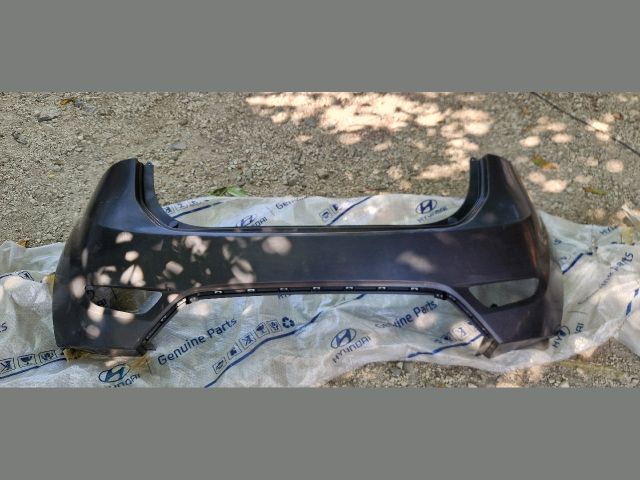 bontott HYUNDAI i20 Hátsó Lökhárító (Üresen)