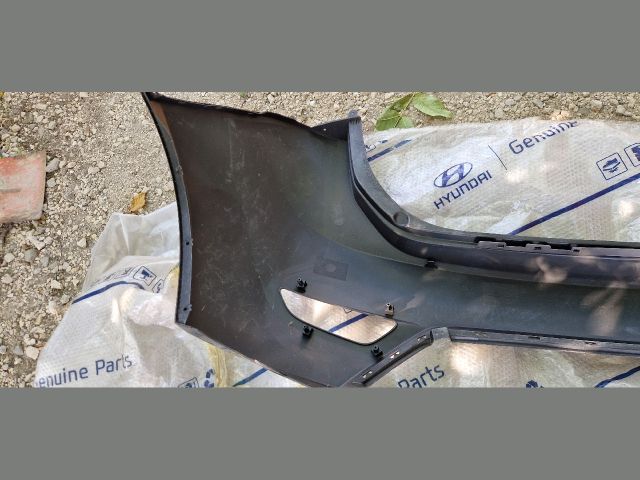 bontott HYUNDAI i20 Hátsó Lökhárító (Üresen)