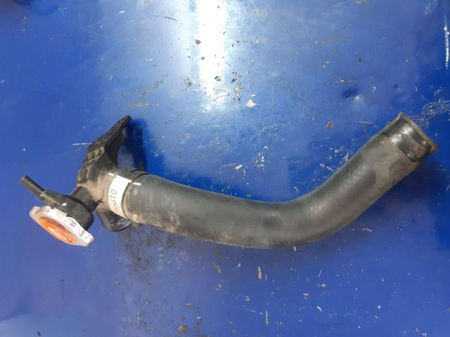 bontott HYUNDAI i20 Hűtővíz Elosztó Cső