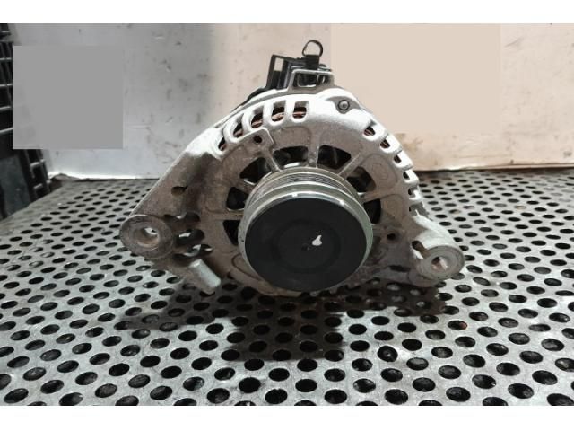 bontott HYUNDAI i20 II Generátor