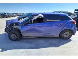 bontott HYUNDAI i20 II Turbó