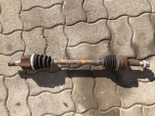 bontott HYUNDAI i20 II Bal Féltengely