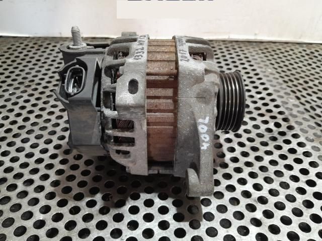 bontott HYUNDAI i20 II Generátor