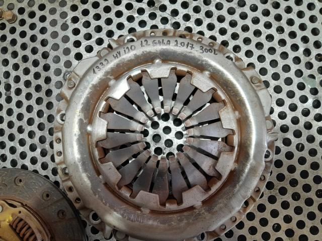 bontott HYUNDAI i20 II Kuplung Szett (Szerkezet, Tárcsa)