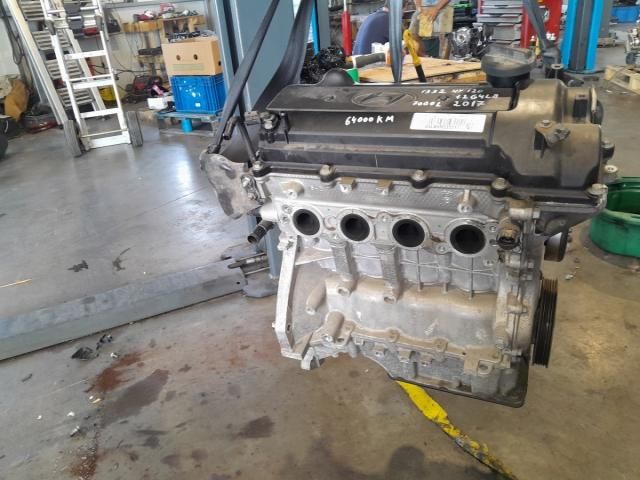 bontott HYUNDAI i20 II Motor (Fűzött blokk hengerfejjel)