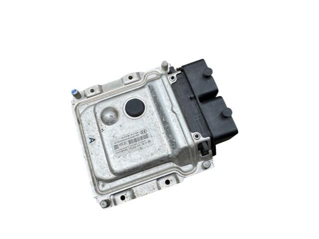 bontott HYUNDAI i20 II Motorvezérlő